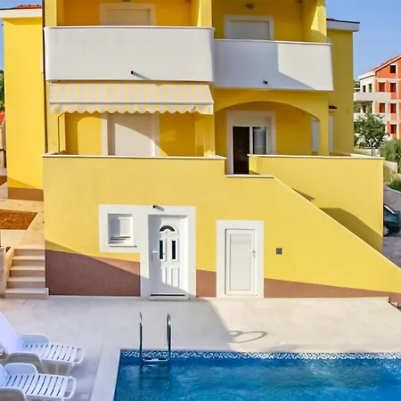 Cozy In Rogoznicko Apartmán Zečevo